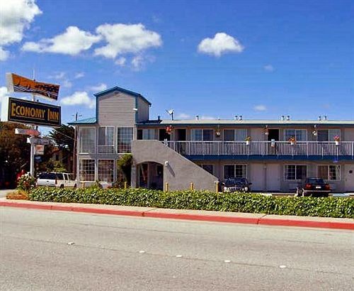 Economy Inn Monterey Сисайд Экстерьер фото